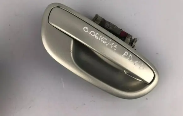 Subaru Outback Front door exterior handle