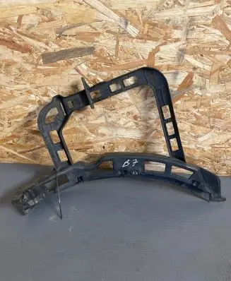Volkswagen PASSAT B7 Front bumper mounting bracket 3AF807377