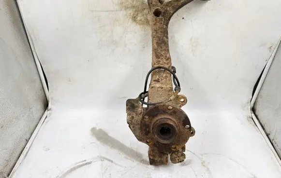 Audi A4 S4 B5 8D Front wheel hub spindle knuckle 