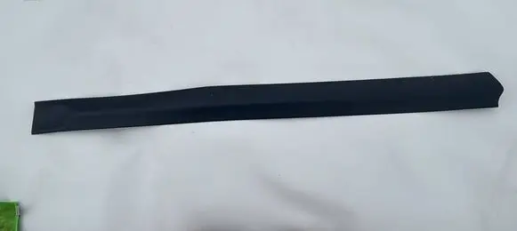 Opel Zafira B Rear door trim (molding) 13154533