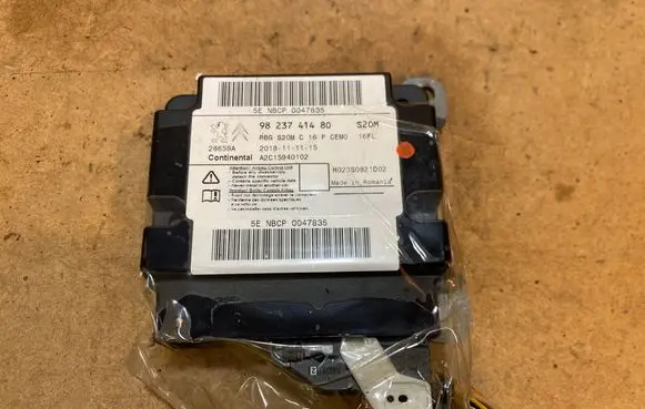 Airbag control unit/module