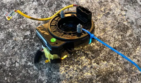 Innesco anello di contatto dell’airbag (anello SRS)