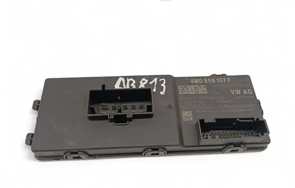 Audi Q7 4M Tailgate/trunk control unit/module 4M0959107F