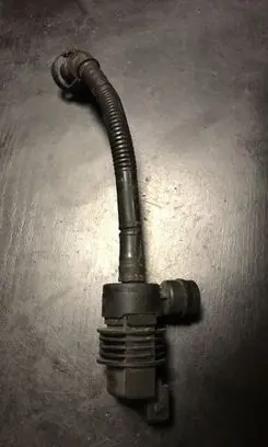 BMW Z4 E85 E86 Fuel tank valve 7512581