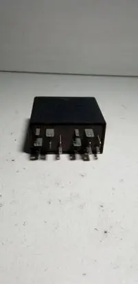 Audi A4 S4 B5 8D Other relay 4A0919471 5KG00656800