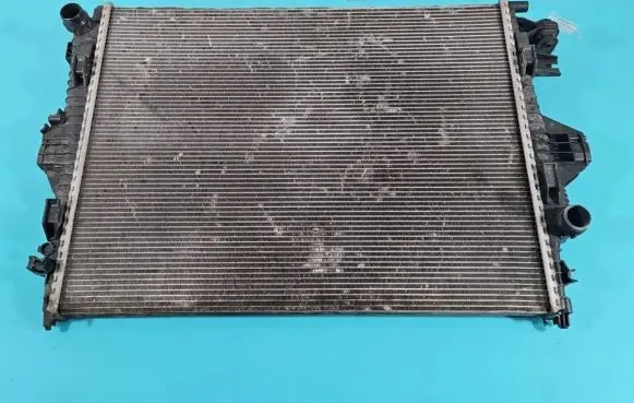 Coolant radiator