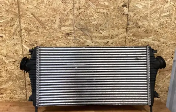 Opel Insignia A Intercooler radiator 13241751
