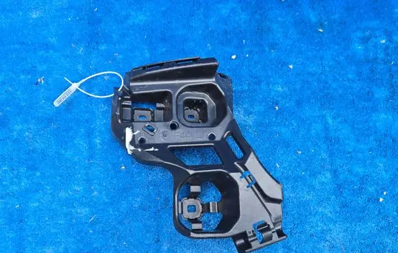 BMW 2 F44 Rear bumper mounting bracket 8494945