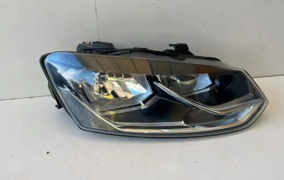 Volkswagen Polo V 6R Headlight/headlamp 6C1941006
