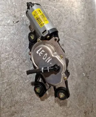 Seat Leon (1P) Rear window wiper motor 5P0955711B 53028012 242344234