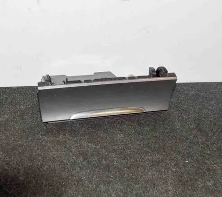 Volkswagen PASSAT B6 Car ashtray 3C0863284K