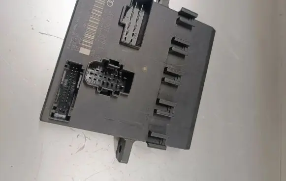 Audi A8 S8 D3 4E Comfort/convenience module 4E0907279E 4E0910279E 00007898B2
