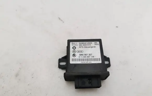 Volkswagen Touran I Light module LCM 5M0907357