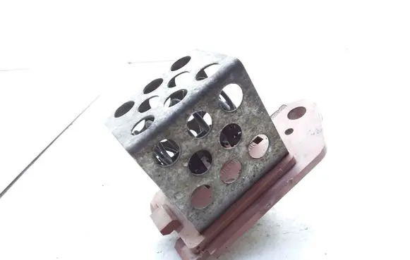 Heater blower motor/fan resistor