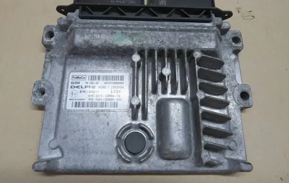 Ford Kuga II Engine control unit/module ECU FV4112A650ACE DS7112B684XB