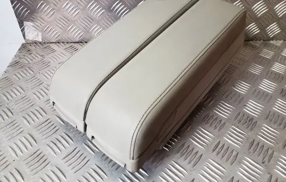 Infiniti FX Armrest