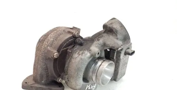 Mercedes-Benz E W212 Turbo A6511530094 A2C53302706 03540569