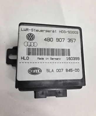 Audi A4 S4 B5 8D Light module LCM 4B0907357 160399 5LA00784500