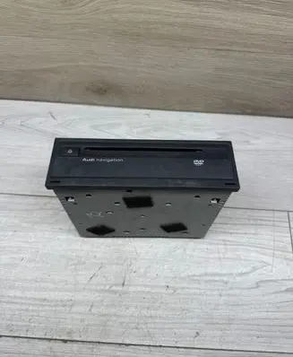 Audi A4 S4 B8 8K Navigation unit CD/DVD player 4E0919887M 4E0910887T