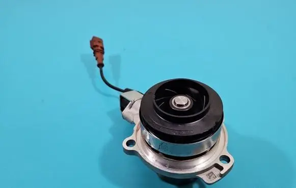 Volkswagen PASSAT B8 Water pump 706033310 IMPRK1367623