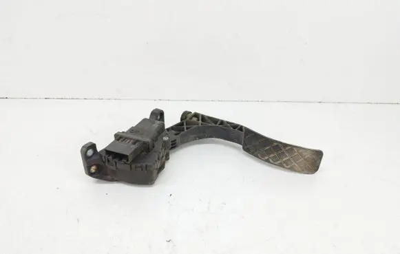 Audi A6 S6 C6 4F Accelerator throttle pedal 4F1723523A 6PV00898404