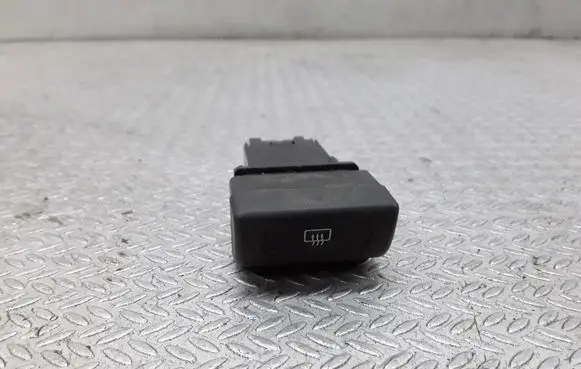 Subaru Forester SF Windscreen/window heater switch