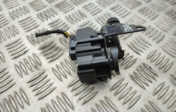 Volkswagen Sharan Vent window/glass motor 7M0847080
