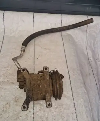 Nissan X-Trail T30 Air conditioning (A/C) compressor (pump)