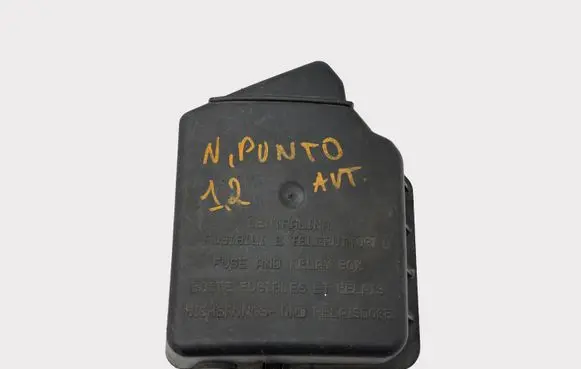 Fiat Punto (188) Fuse box cover 735290874 406616 735279105