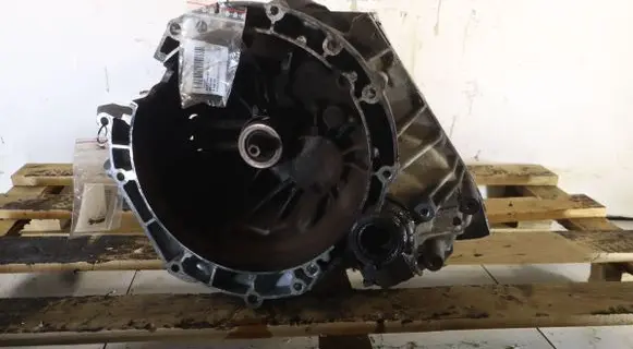 Ford Focus Manual 5 speed gearbox 4M5R7002NE