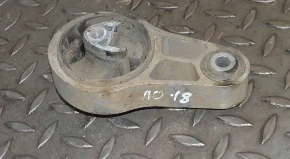 Mini One - Cooper Coupe R56 Gearbox mount
