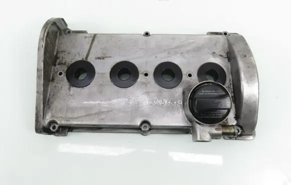 Audi A3 S3 8L Rocker cam cover 06A103475P