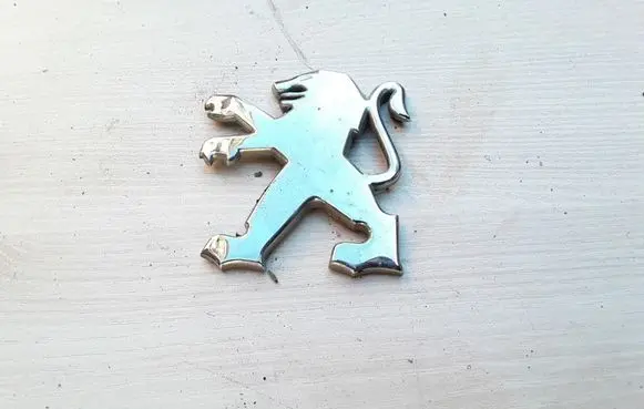 Peugeot 307 Manufacturers badge/model letters 