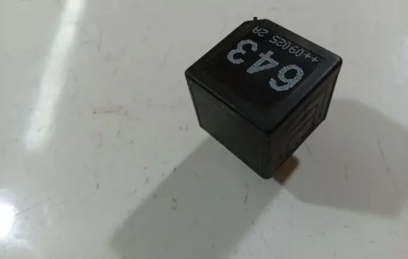 Audi A5 8T 8F Other relay 8K0951253