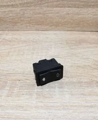 BMW 5 E39 Electric window control switch 8368974