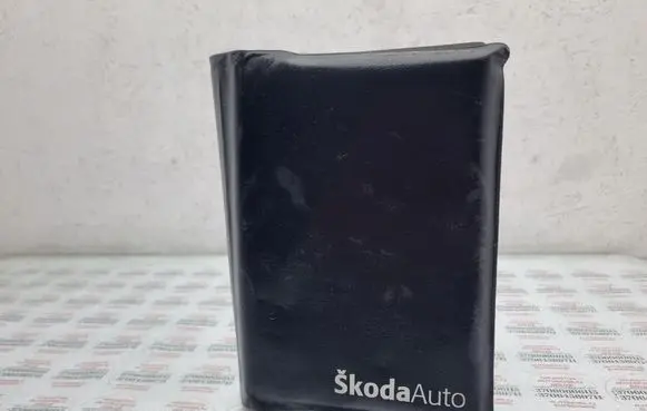 Skoda Octavia Mk2 (1Z) Owners service history hand book 