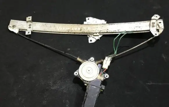 Mitsubishi Space Wagon Sliding door window regulator with motor mb2676906 062100-4230
