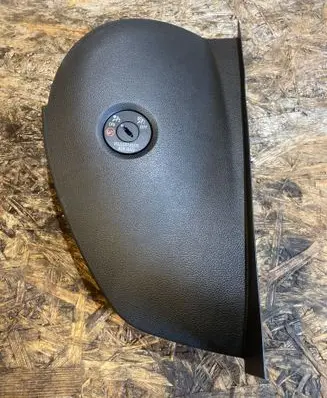 Opel Astra K Dashboard side end trim 39037450 888403685