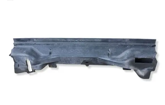 BMW 3 E46 Radiator trim 8211467