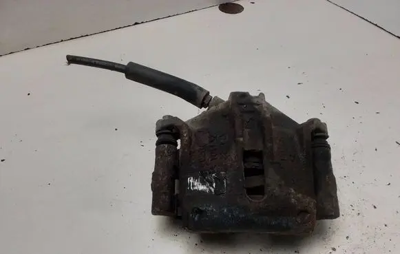 Citroen C4 I Front brake caliper Y01132