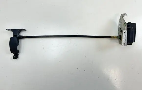 Mercedes-Benz Vito Viano W638 Vent/Glass mechanism 6388290101