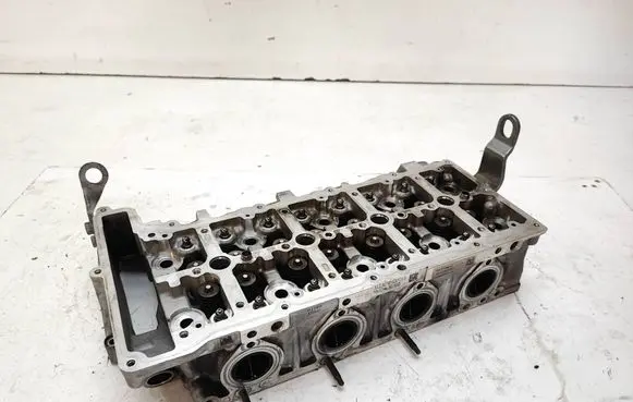 BMW X3 F25 Engine head 7810465