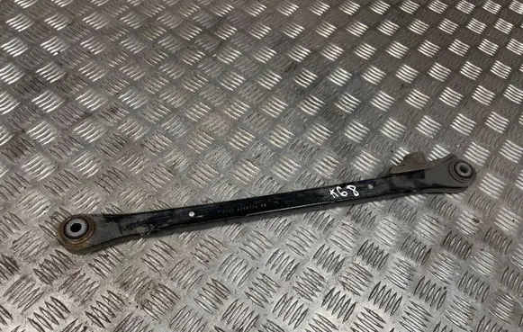 Rear control arm