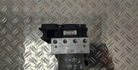 Toyota Auris 150 ABS Pump 4451002110