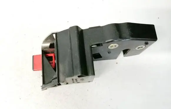 Skoda Octavia Mk2 (1Z) Seat back rest lock catch 1K0885681B 333004