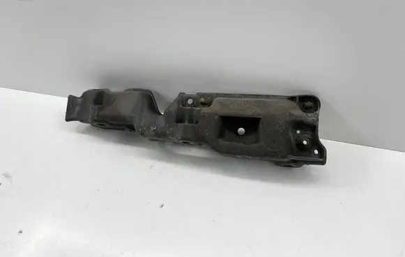 Renault Scenic III - Grand scenic III Fender mounting bracket 631220010R