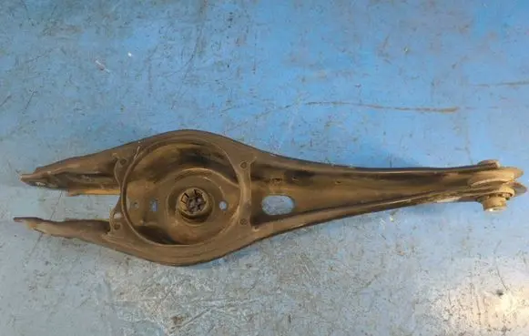 Volkswagen Tiguan Rear control arm 5QN505311