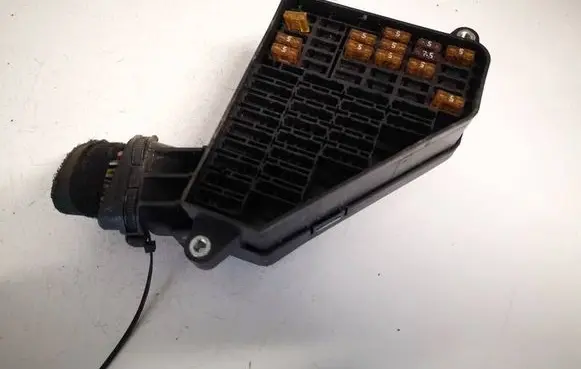 Volkswagen Polo IV 9N3 Fuse box set
