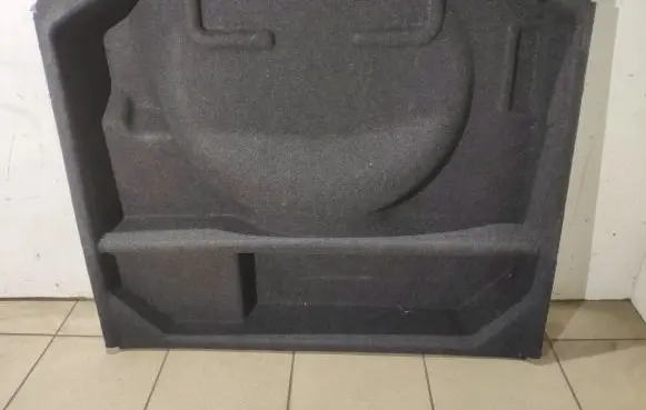 Volvo XC60 Spare wheel section trim 31305632