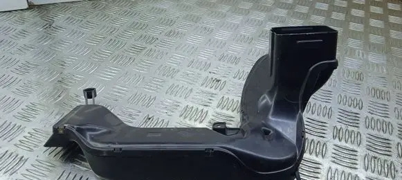 BMW X6 F16 Air intake duct part 9252346